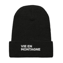 Load image into Gallery viewer, Vie en Montagne Waffle beanie